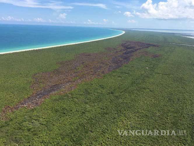 $!Incendio en Holbox reaviva conflicto entre pobladores por su explotación turística