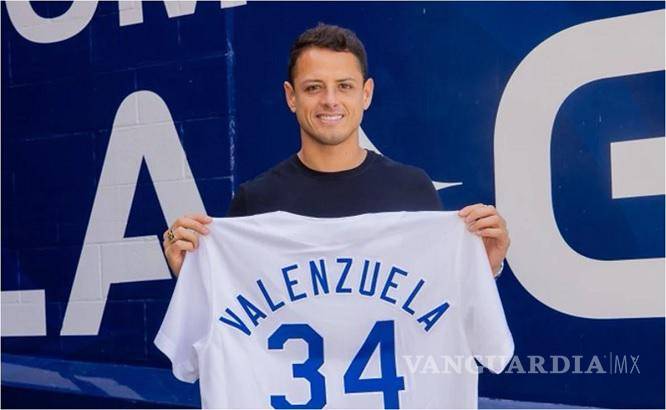 $!Chicharito Hernández posó en algún momento con la jersey del “Toro”.