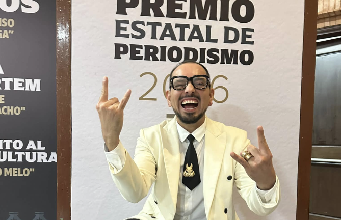 Humberto Vázquez Galindo obtuvo un reconocimiento por su obra El Diablo y yo nos entendemos en el Concurso Iberoamericano de Cuento y Novela Elena Poniatowska Amor.