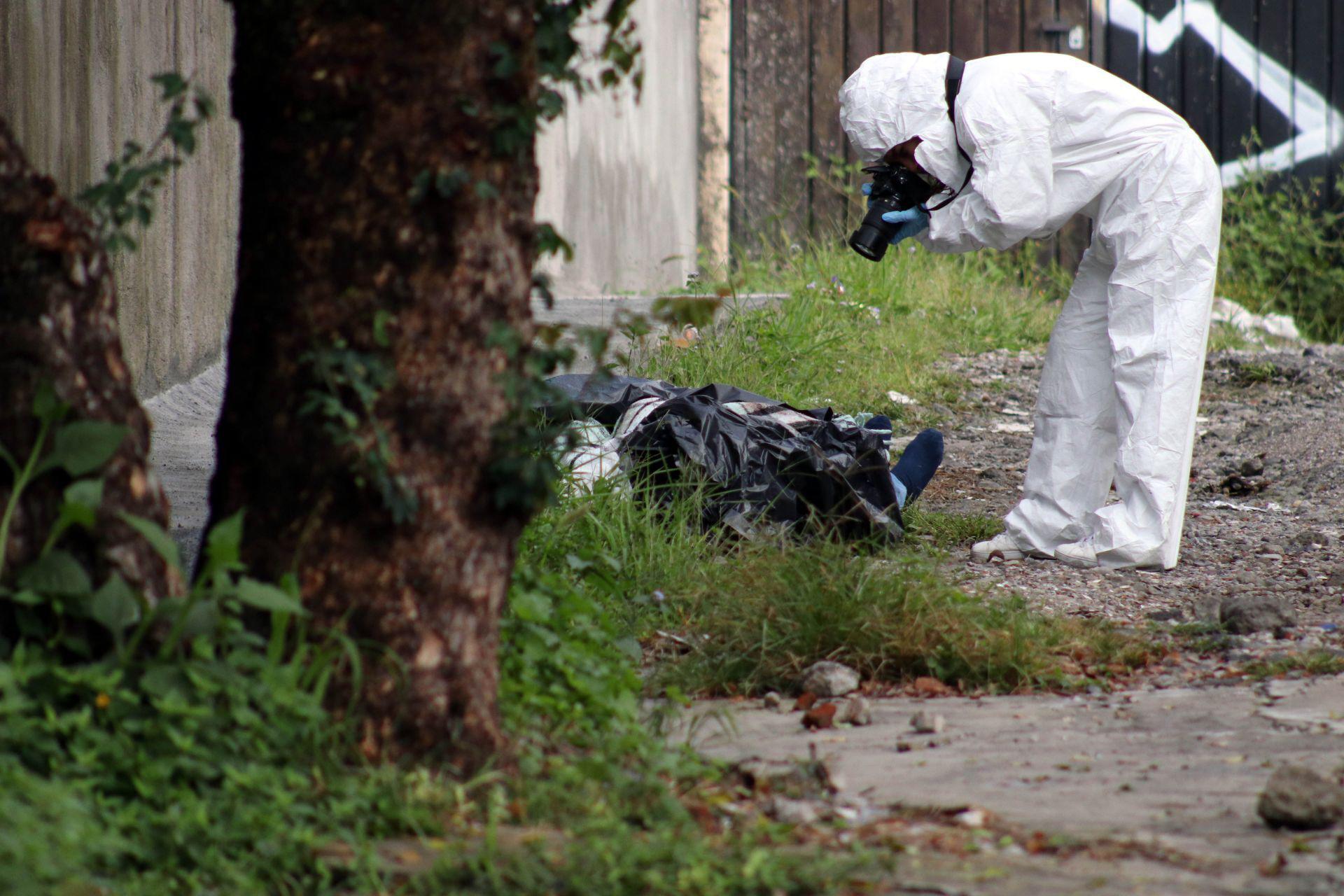 Hallan bolsas con restos humanos a 30 minutos de Guadalajara