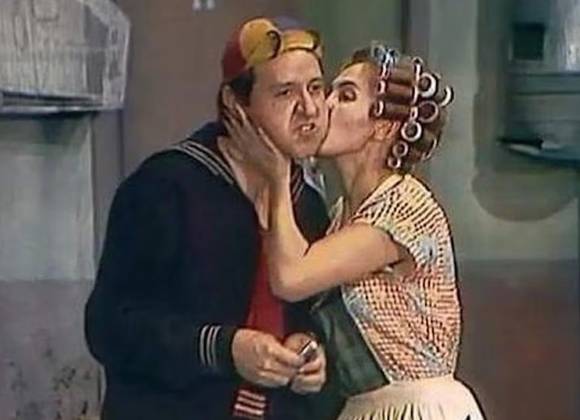 ‘Ella anduvo conmigo’... el día que Carlos Villagrán reveló cómo Chespirito lo ayudó para ’quitarse de encima’ a Florinda Meza