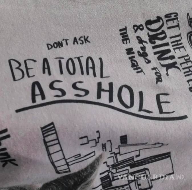 $!'Cuidado con el Perro' vende playeras... ¡con manual para violar mujeres!