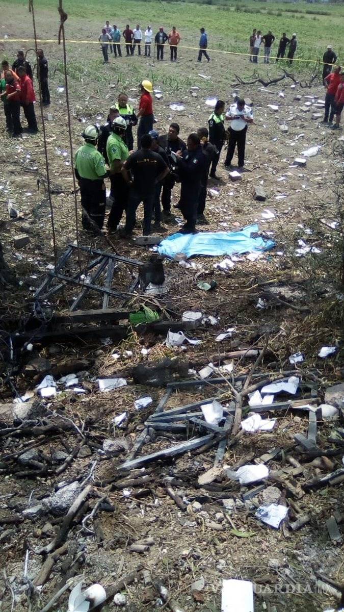 $!Al menos un muerto tras explosión en Tultepec
