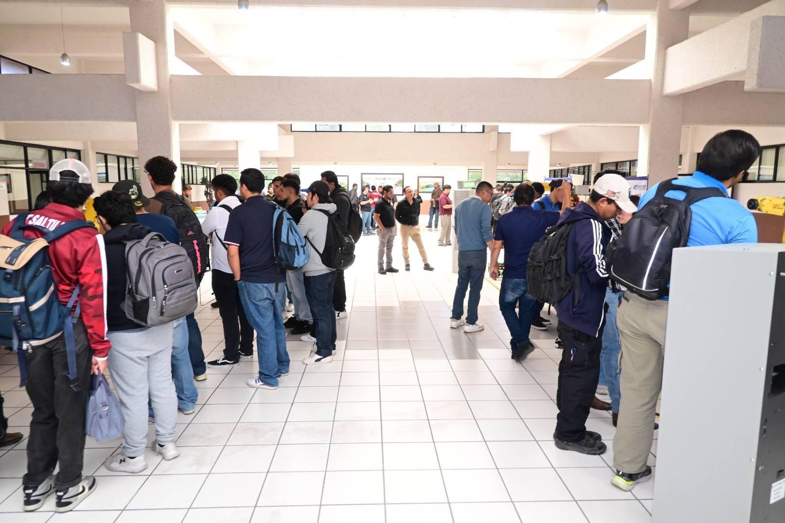 TecNM Saltillo acerca la industria al aula con encuentro técnico especializado