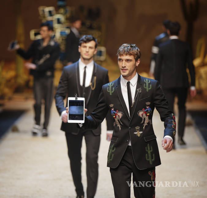 $!Dolce &amp; Gabbana lleva el &quot;Spaghetti western&quot; a la moda masculina en Milán