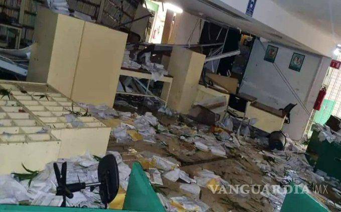 $!IMSS niega que hayan muerto pacientes en hospital de Acapulco tras paso de Otis