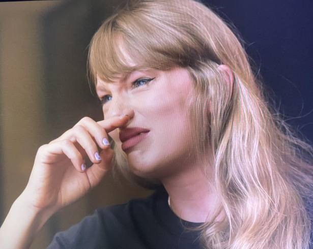 Emotivo. La cantante se quiebra en su nueva docuserie al recordar el ataque en Inglaterra y revela el impacto emocional que también provocó la cancelación de conciertos en Viena.