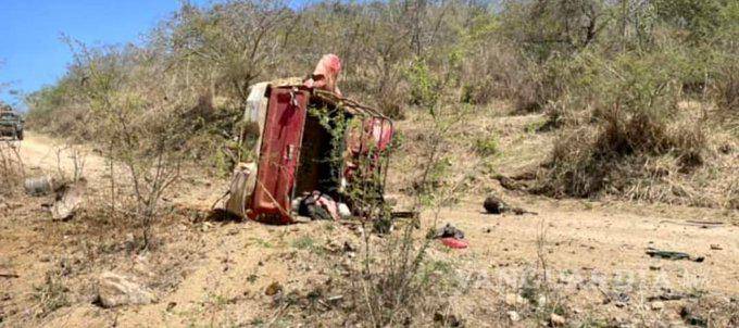 $!Mueren tres campesinos por la explosión de una mina, en Michoacán; encuentran cuerpos en un cerro