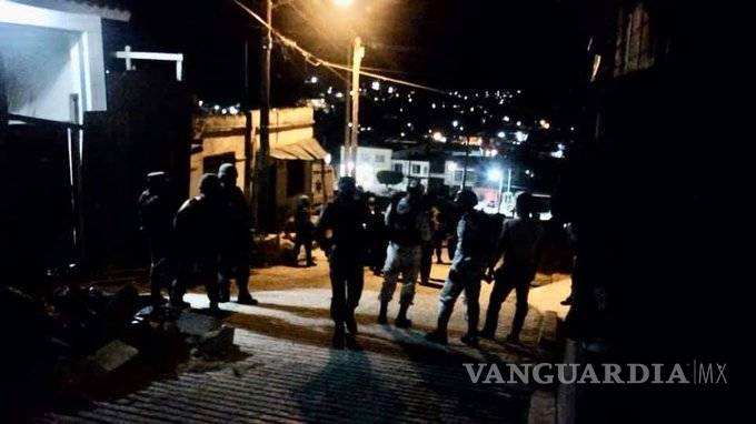 $!Pobladores retienen y golpean a paramédicos en Chiapas, no creen en el COVID-19
