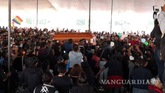 $!Despiden a edil del Valle de Chalco, exigen a gritos “justicia”