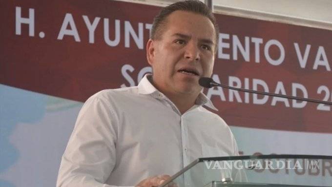 $!Alcalde de Valle de Chalco no ha sido desconectado, informan familiares