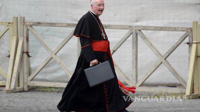 $!Según la denuncia de la afectada, el cardenal Ouellet la habría “besado” y habría “deslizado su mano” por su espalda “hasta sus nalgas” en 2010.