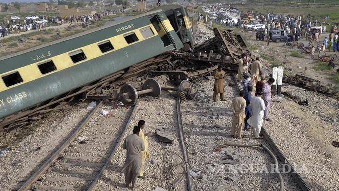 $!‘Trenazo’ en Pakistán deja al menos 30 muertos y 80 heridos