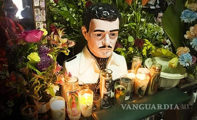 $!Revelan imágenes de Fernando Colunga como Jesús Malverde... ¡el santo patrono de los narcos!