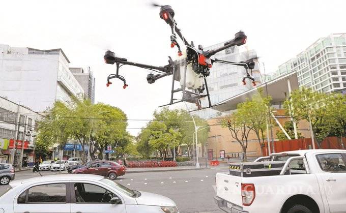 $!Con drones sanitizan las lujosas calles de Polanco en la CDMX