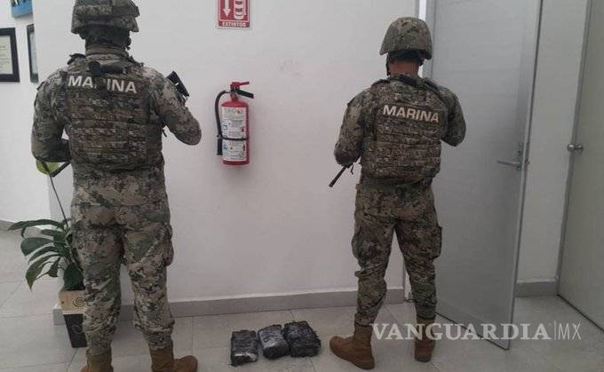 $!Encuentran 162 kg de cocaína en un buque colombiano, en Michoacán