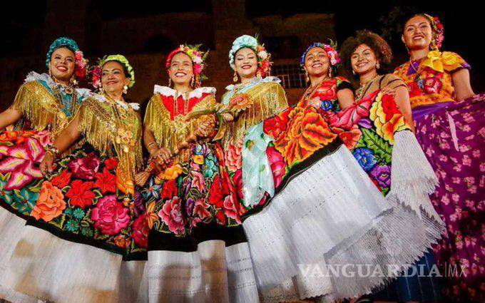 $!Tras 2 años suspendidas, vuelven las fiestas de “Julio, mes de la Guelaguetza” en Oaxaca