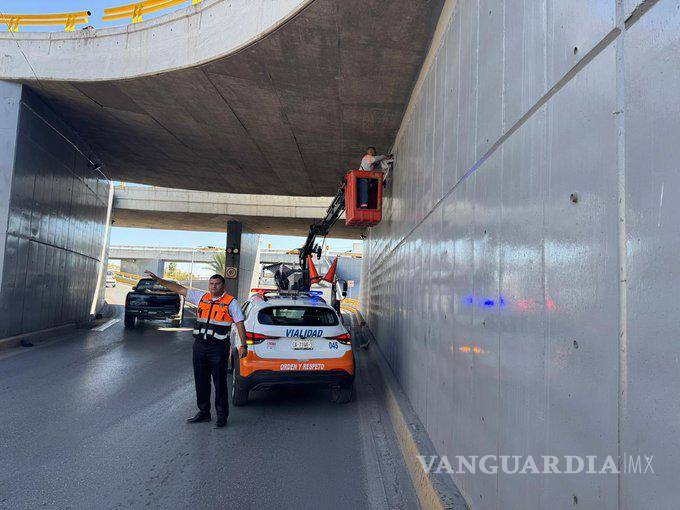 $!Los oficiales de Tránsito en Torreón están preparados para diversas eventualidades.