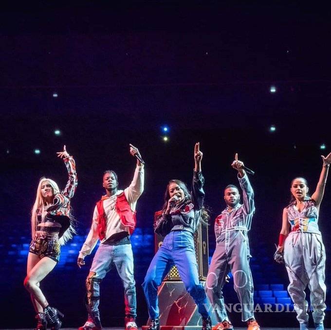 $!Becky G se lució en la final mundial de League of Legends