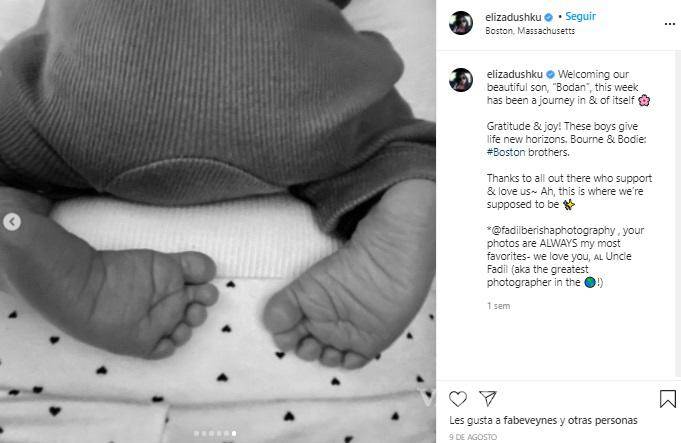 $!Una serie de fotos que concluyen con esta eligió Eliza Dushku para dar a conocer el nacimiento de Bodan.