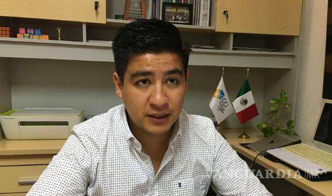 $!Luis Alfredo Medina, coordinador de Investigación del CCI, critica que se sigan fomentando carreras sin mercado como la licenciatura en Educación