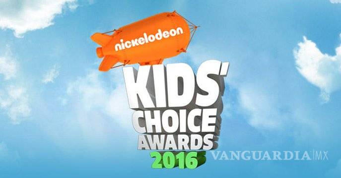 $!'Chabelo' es homenajeado en los Kids' Choice Awards 2016