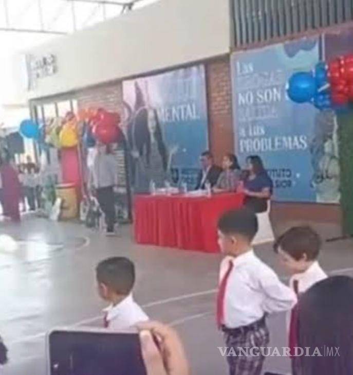 $!El Jardín de Niños Centenario celebró su graduación en las instalaciones del Instituto Excélsior, donde ocurrió el incidente.