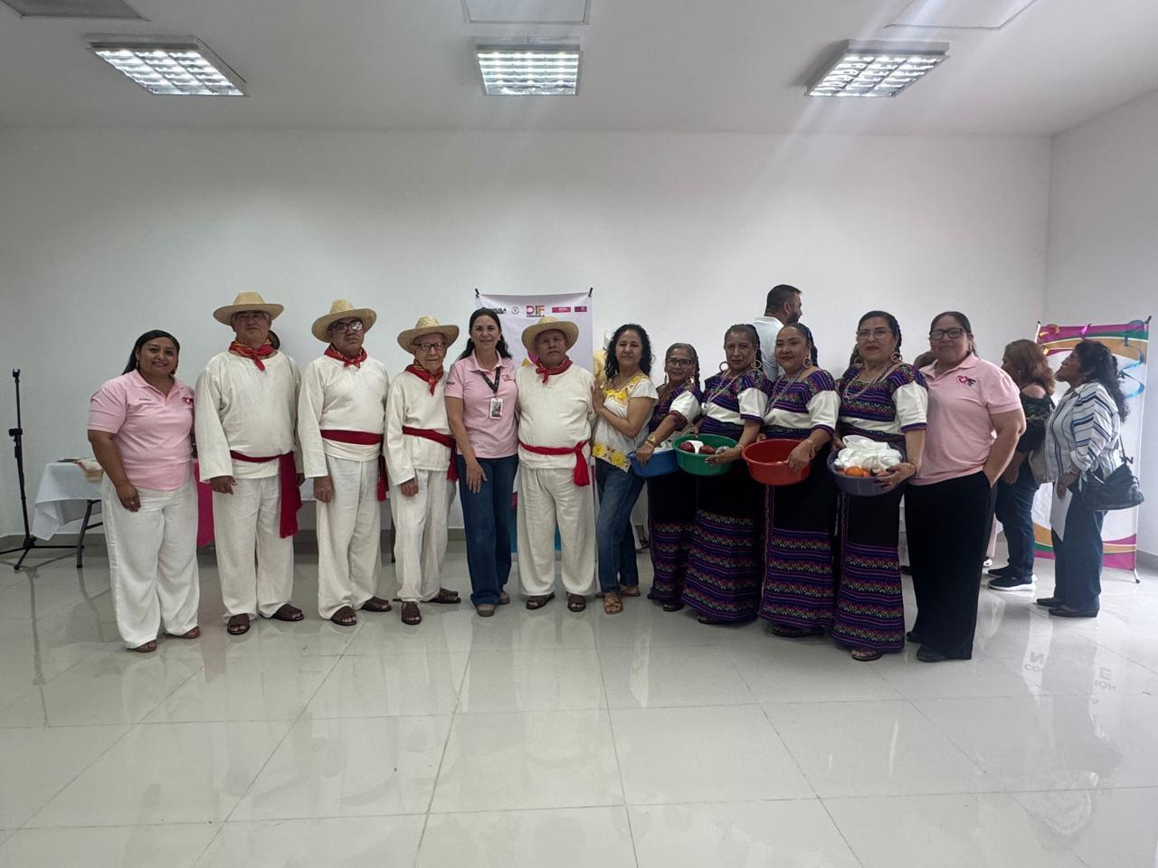 Adultos mayores de Nava avanzan a etapa estatal de juegos regionales