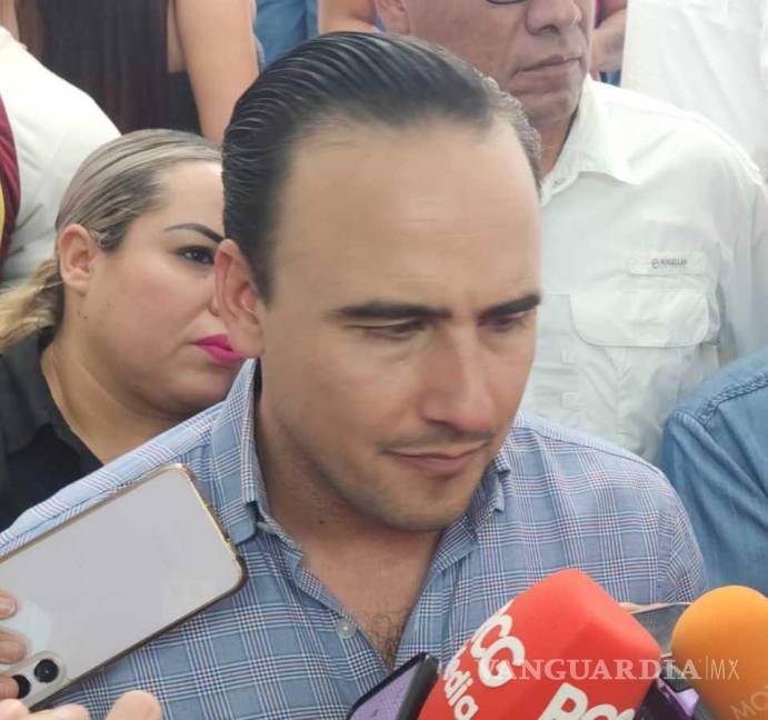 $!El gobernador Manolo Jiménez destaca la importancia de la coordinación entre las instituciones de seguridad en Coahuila y la colaboración con el gobierno federal para abordar la inseguridad y otros proyectos, como el de Agua Saludable para La Laguna.