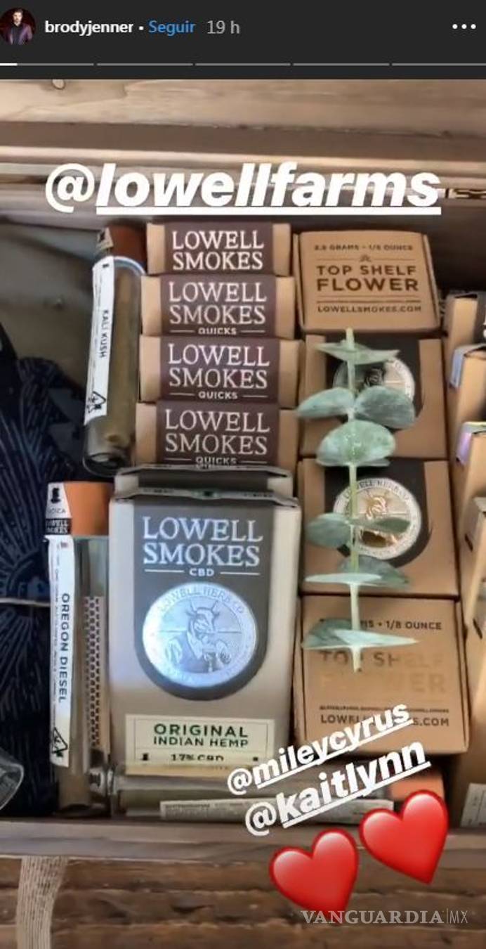 $!Miley envía ramo de marihuana a ex novio de Kaitlynn Carter como regalo de cumpleaños