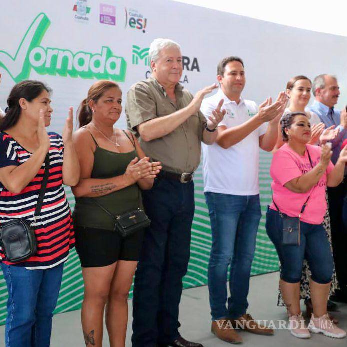 $!El alcalde destacó que se mantienen programas sociales de forma permanente, junto con iniciativas de obra pública, como la reciente inauguración de un puente peatonal.