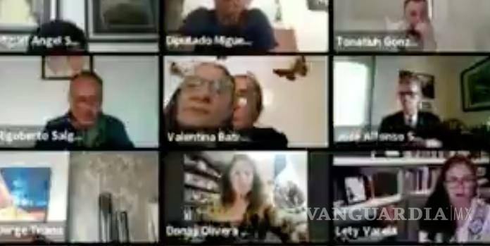 Diputada de Morena coloca foto en su cámara ¡para simular que está en sesión! (video)