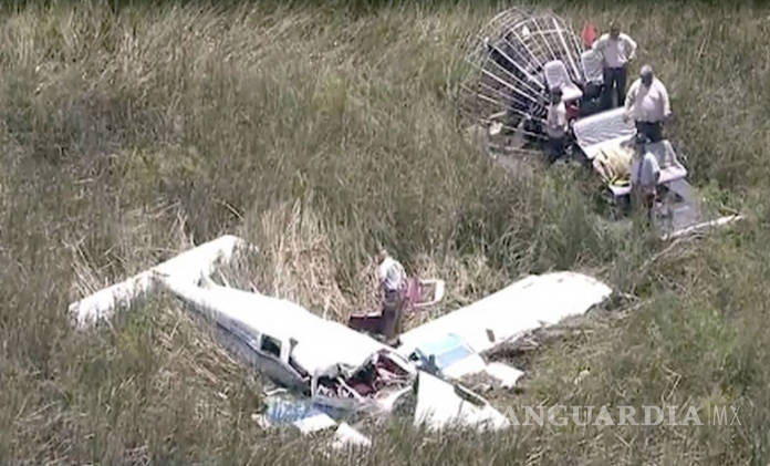$!Al menos 3 muertos tras colisión de 2 avionetas en Florida