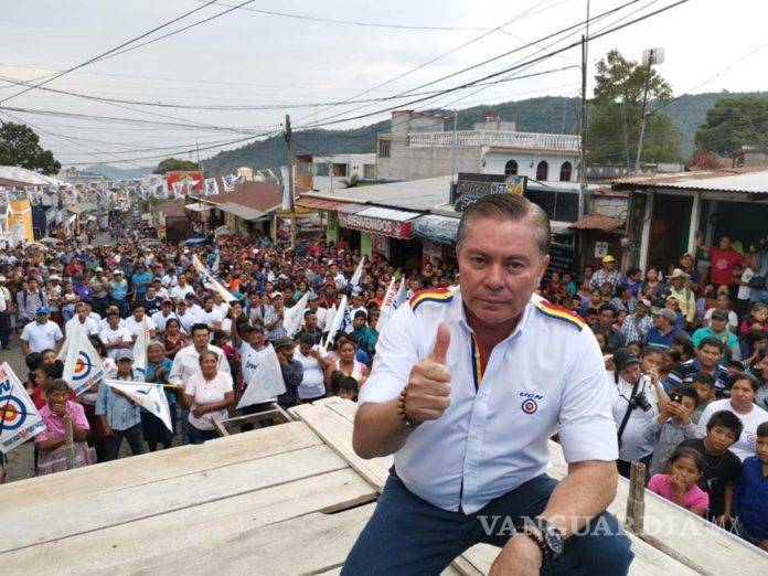 Candidato presidencial de Guatemala pacta con narcos del Cártel de Sinaloa... ¡pero eran informantes de la DEA y fue detenido!