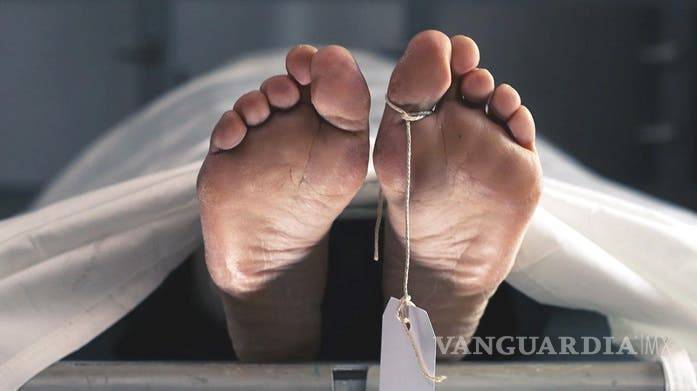 Mujer encuentra muerto a su hijo en una finca de Torreón