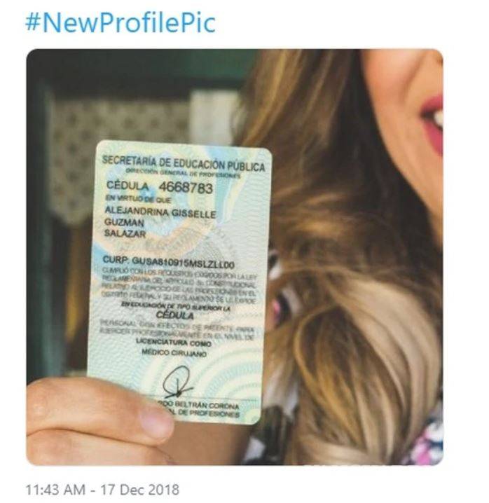 $!Un libro, una carta navideña, el reclamo a Emma Coronel... la hija de “El Chapo” Guzmán desata la polémica