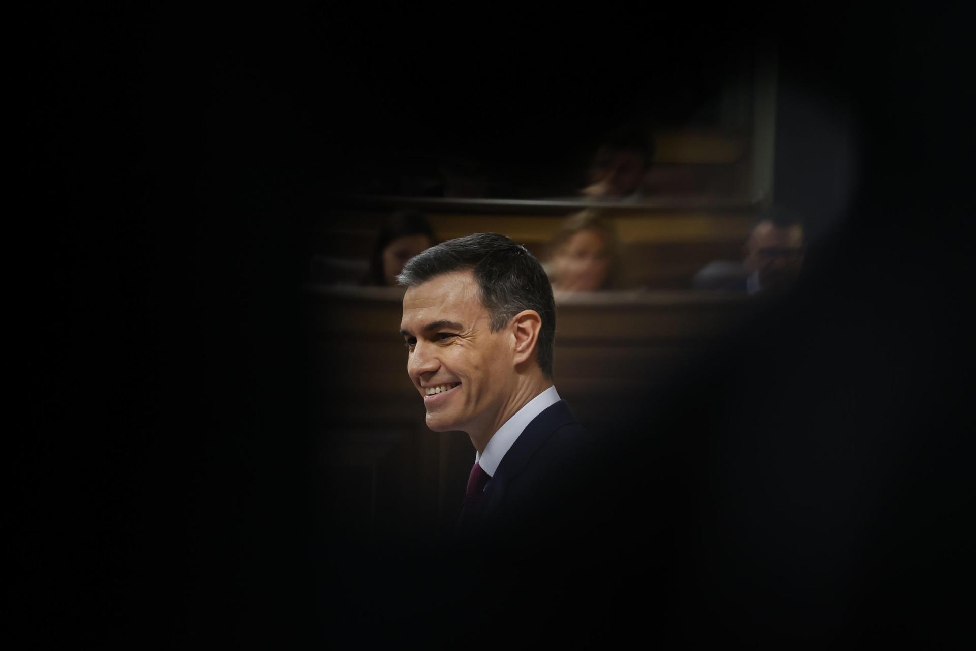 En medio de la polémica por el pacto de amnistía a Cataluña, el Parlamento votará la continuidad en el poder de Pedro Sánchez. Noticias en tiempo real
