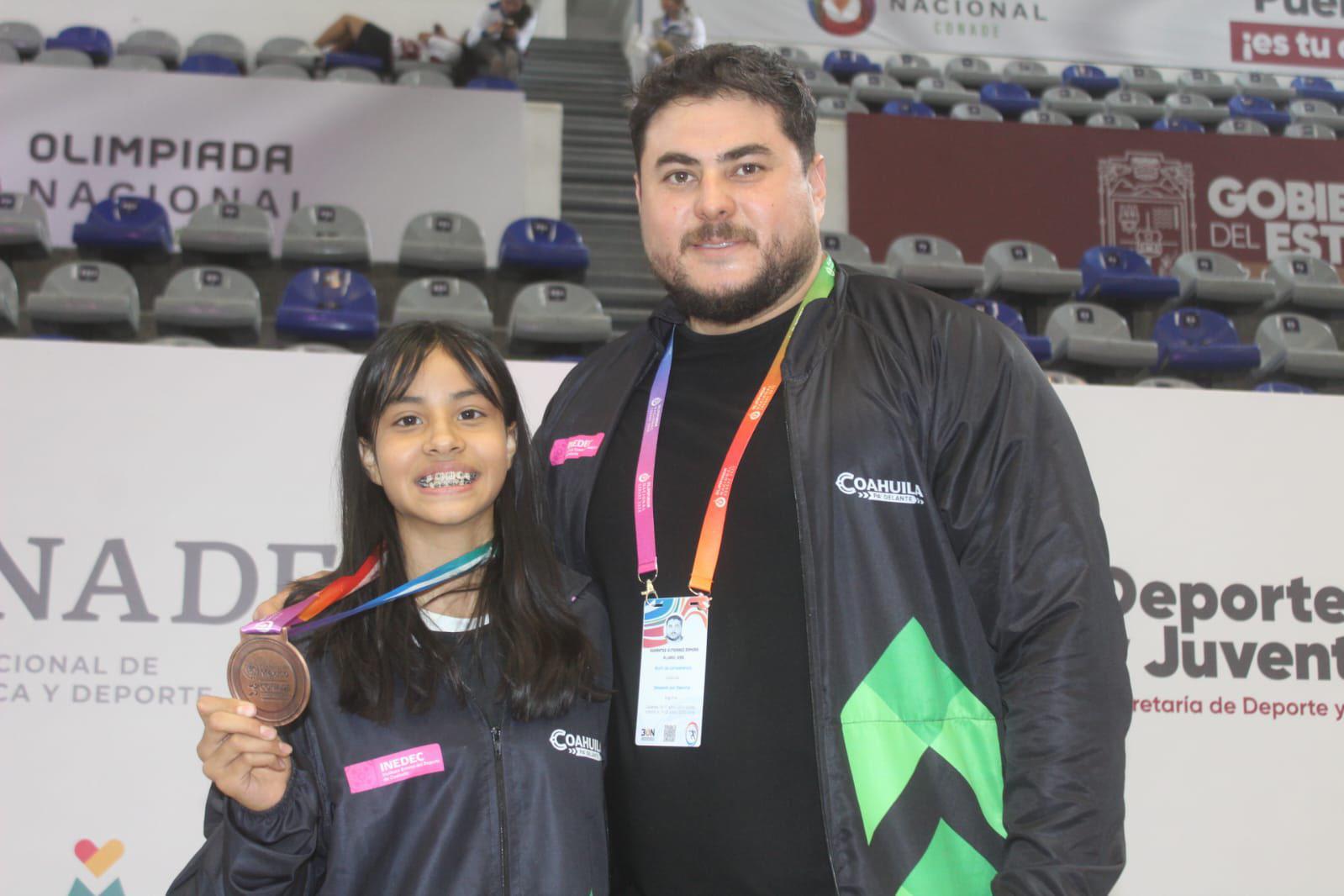 Lucía Juárez da a Coahuila primer bronce en esgrima en Olimpiada Nacional 2026
