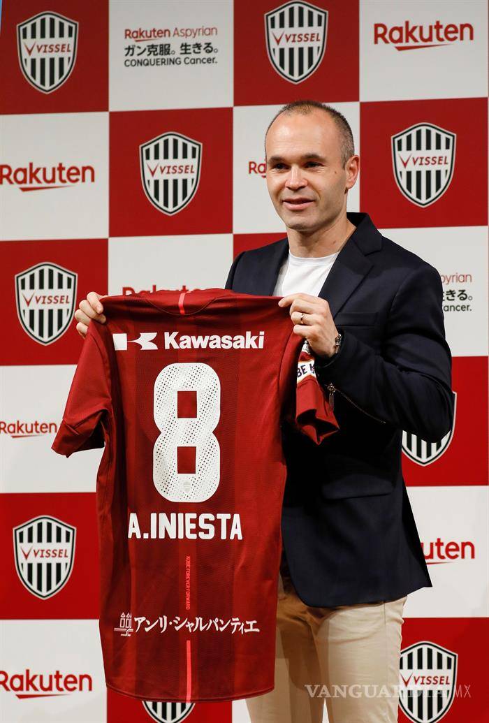 $!Iniesta es presentado en Japón