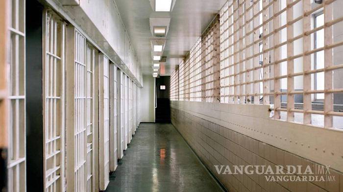 $!Familiares de reclusos acusan la presencia de un autogobierno que se afianzó con la llegada de líderes criminales.