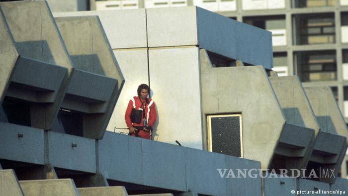 $!Francotirador en la villa olímpica durante los Juegos Olímpicos de Múnich en 1972.