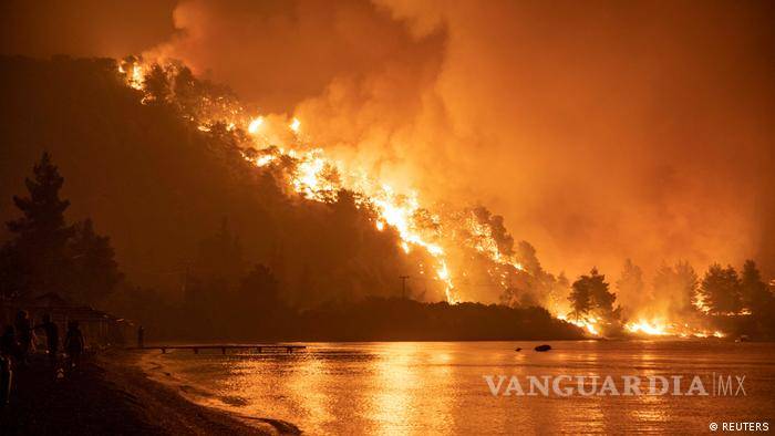 $!En Grecia incendios siguen devorando miles de hectáreas y amenazan sitios históricos
