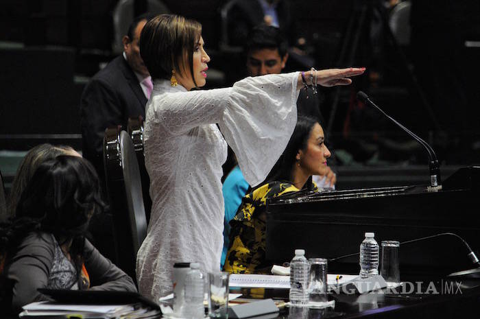 $!Rosario Robles enfrenta reclamos de diputados por megadesvío; ella acusa 'violencia política'