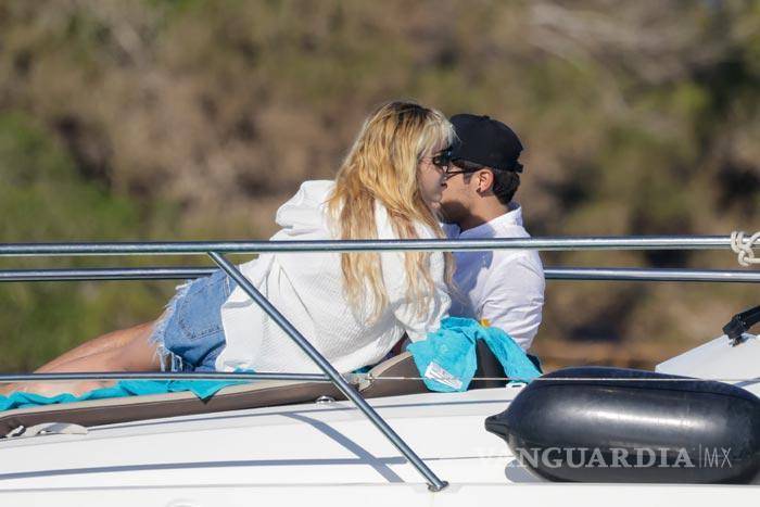 $!La pareja fue vista vacacionando en Ibiza, en junio de 2021.