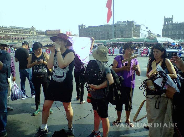 $!"Mancera no se puede ir hasta no activar la alerta de género", reclaman colectivos