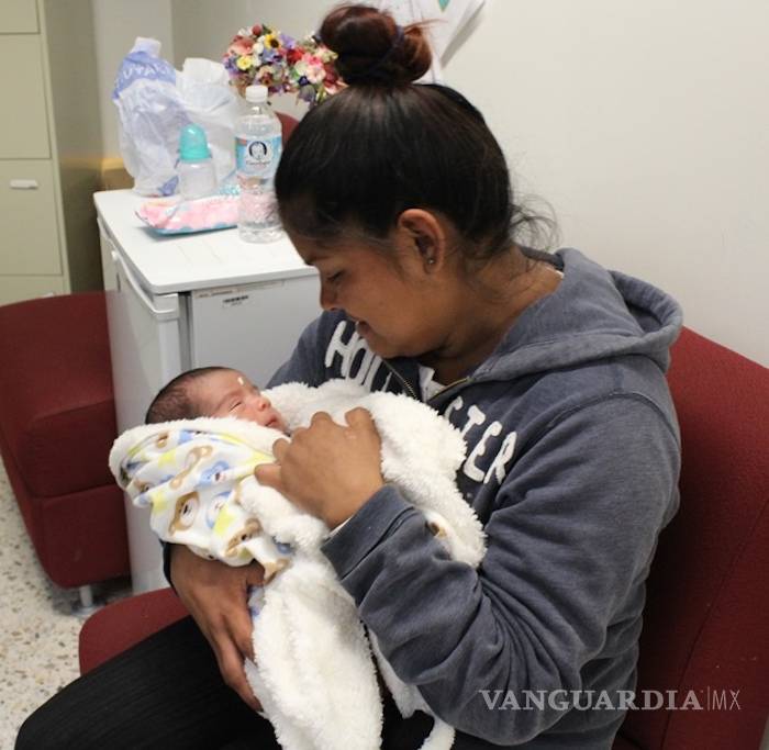 $!Recuperan a bebé robado en Chihuahua; detienen a la joven que lo tenía