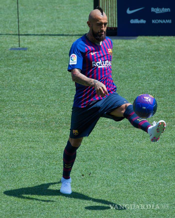 $!Vidal ya fue presentado en el Barcelona y llega a ganar la Champions