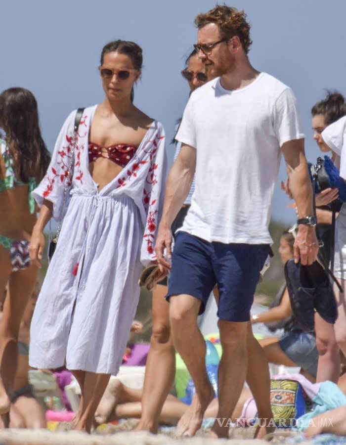 $!'Magneto' y 'Tomb Raider' se casaron, Michael Fassbender y Alicia Vikander se dieron el 'sí'