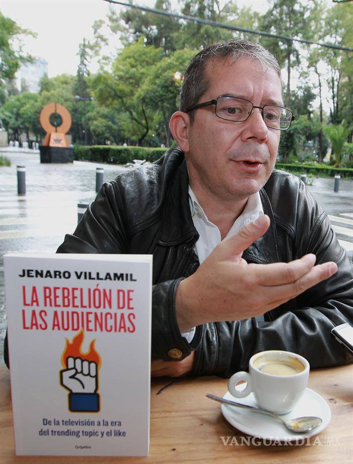 $!Redes sociales no son aliadas de nadie, advierte periodista mexicano Jenaro Villamil