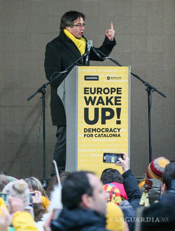 $!"Cataluña es la mejor cara de Europa”, asegura Puigdemont